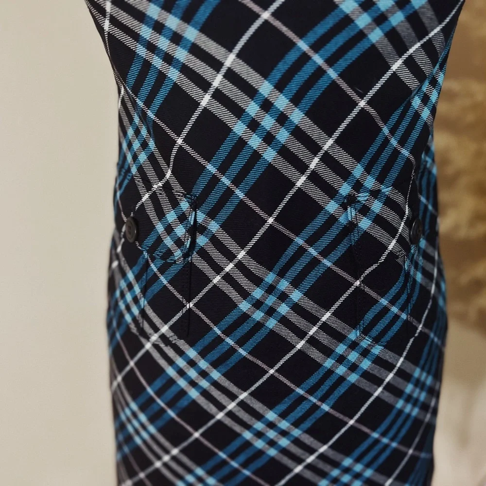 Authentic Burberry dress - Picture 14 of 16